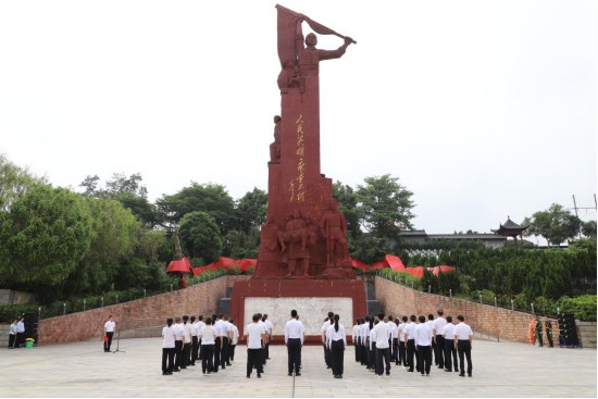 自治区烈士陵园（广西革命纪念馆）党总支部开展“祭英烈忆党史传承红色基因”主题党日活动1 (1)123.png