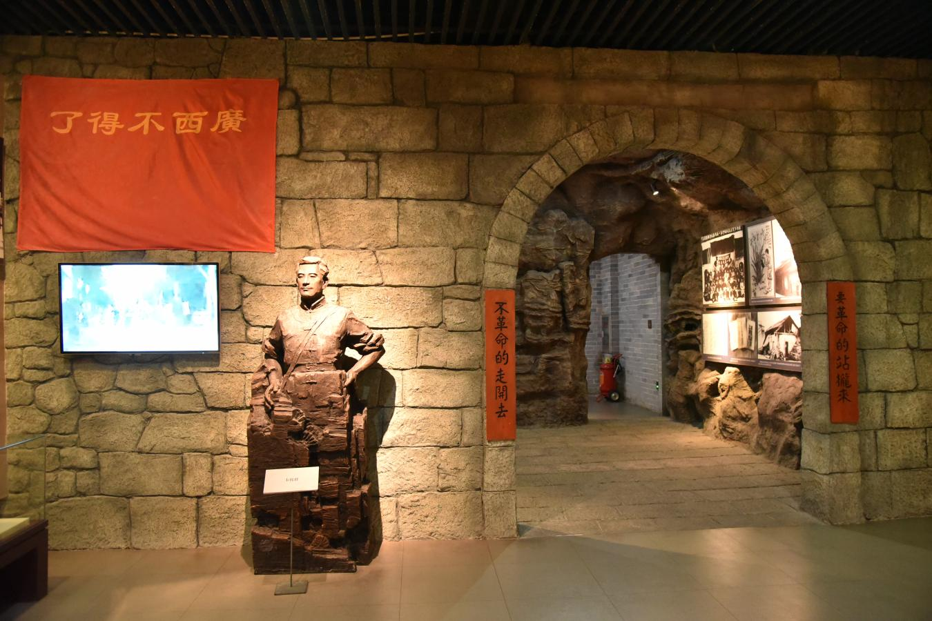 1733298321187.png 图片2.png